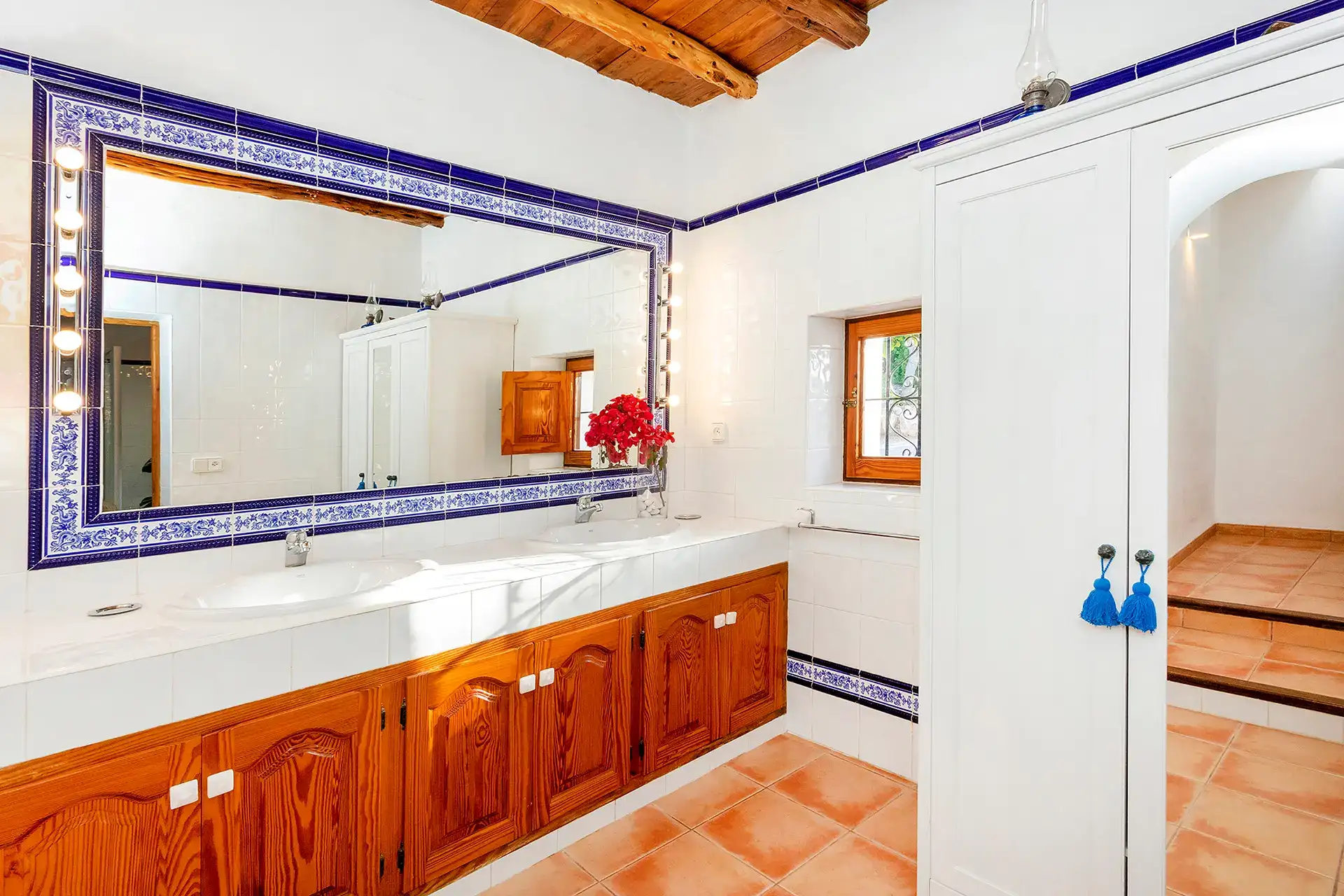 Villa Can Xumeu, Santa Eulalia, Ibiza — Photo 22