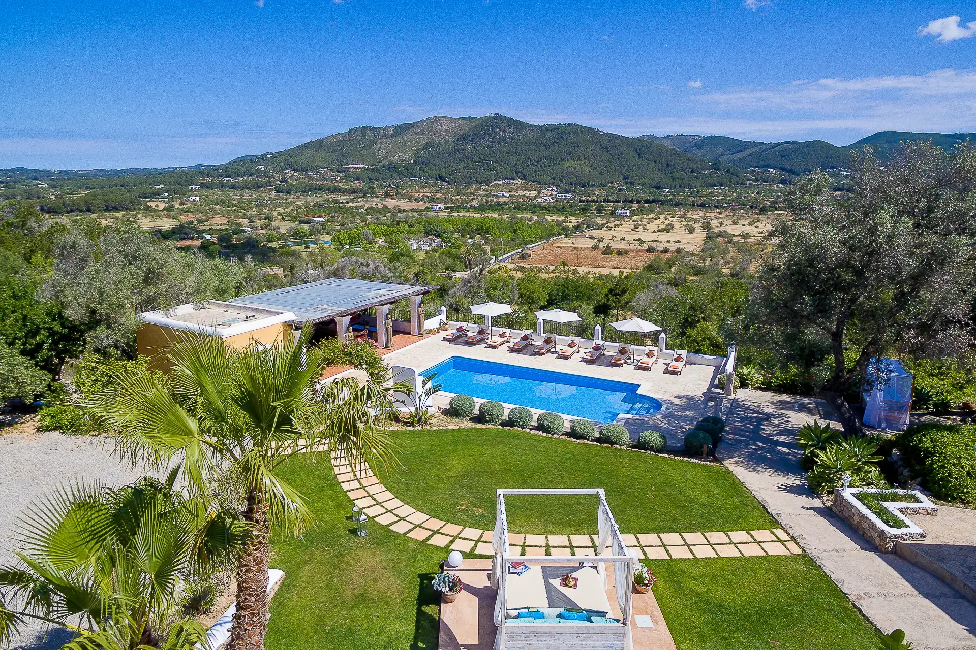 Villa Can Xumeu, Santa Eulalia, Ibiza — Photo 36